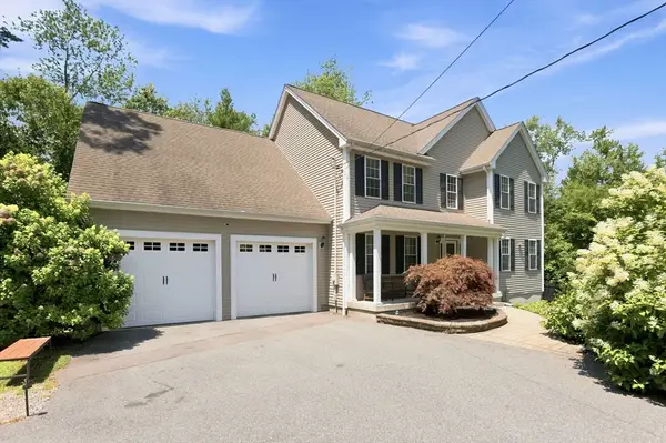 524 Lindsey St, Attleboro, MA 02703