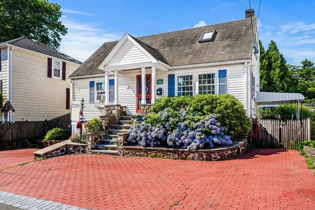 24 Roosevelt Avenue, Marblehead, MA 01945 - #1