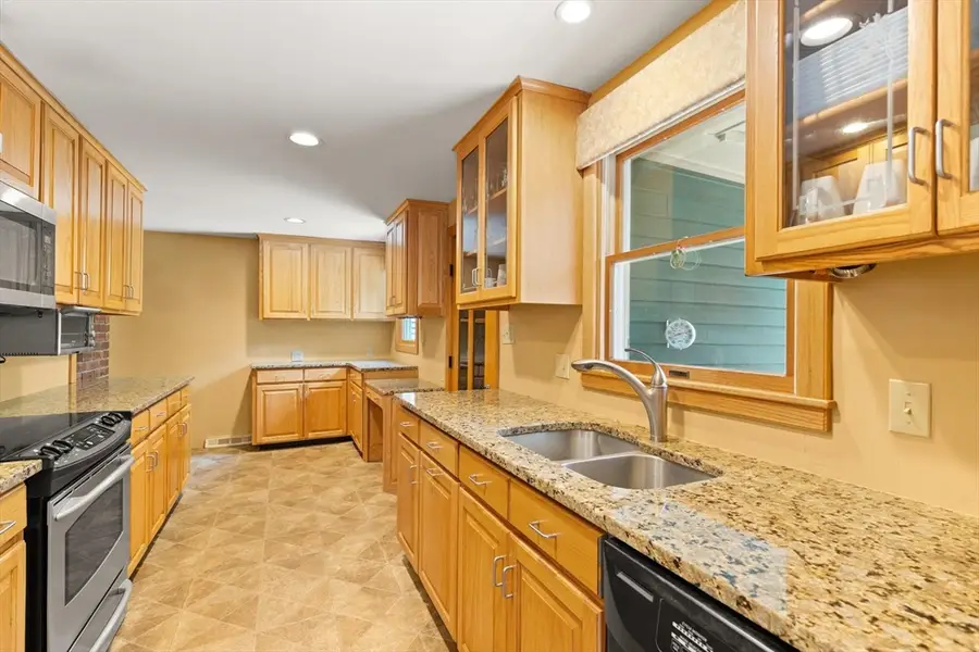 26 Mill Street, North Easton, MA 02356 - #3