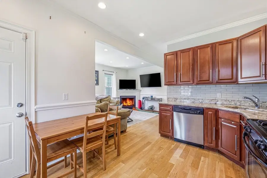 693 East 7th Street #1, Boston, MA 02127 - #2