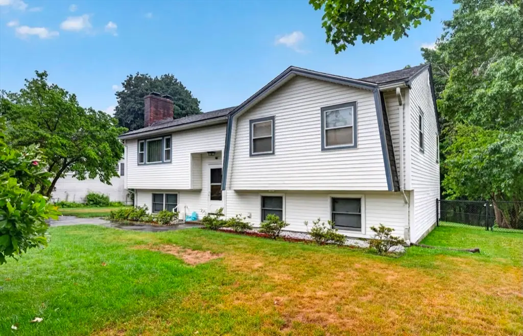 1578 Varnum, Lowell, MA 01854 - #1