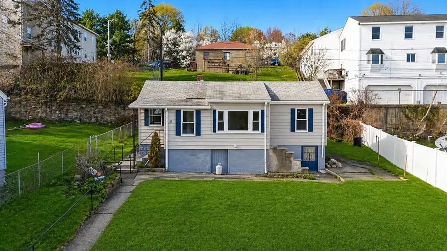 25 Johnson St, Worcester, MA 01604 - #2