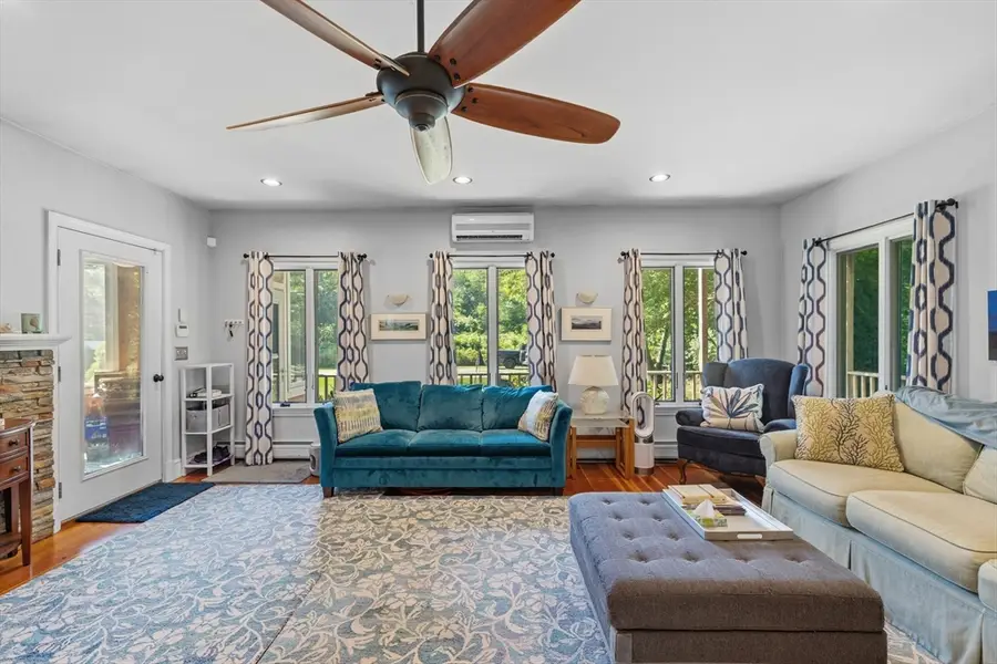 476 Sconticut Neck Rd, Fairhaven, MA 02719 - #3