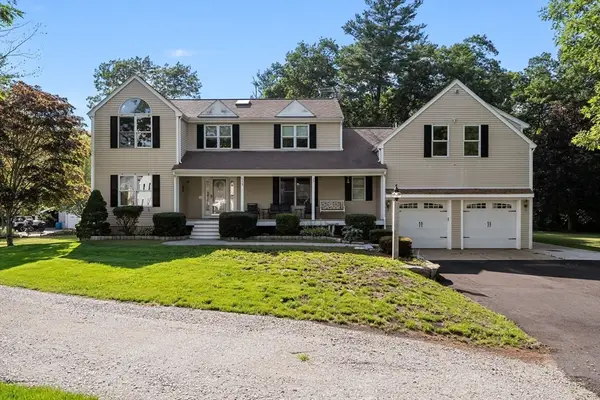 1 Pat Rose Way, Rockland, MA 02370