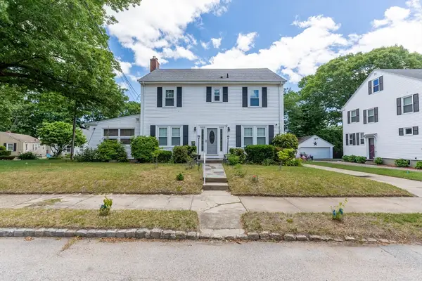 73 Western Promenade, Cranston, RI 02905