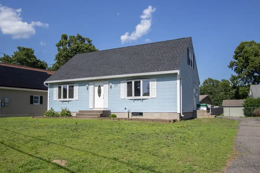27 Bostwick Lane, Chicopee, MA 01020 - #3