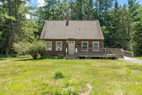 26 Royalston Rd. North, Winchendon, MA 01475