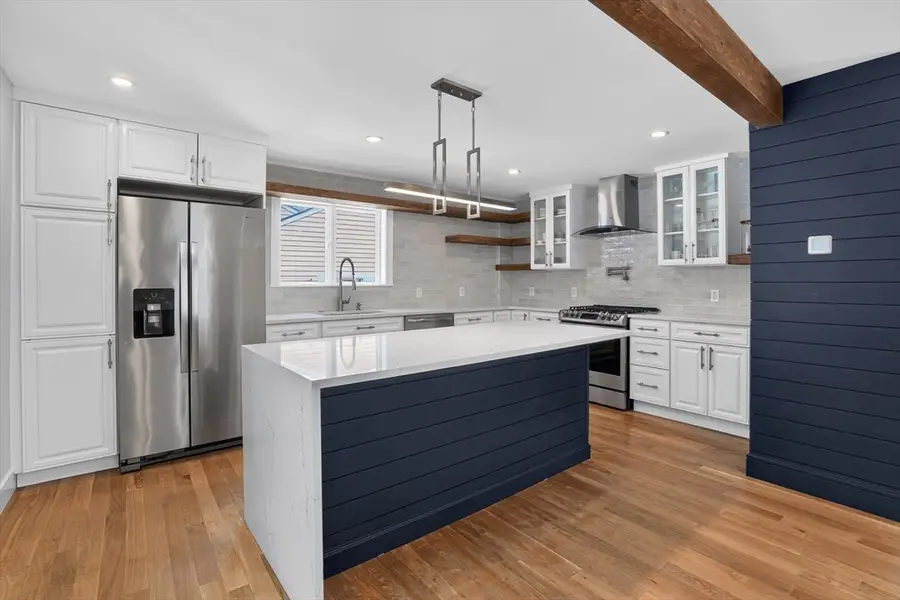 3 Crane St, Danvers, MA 01923 - #3