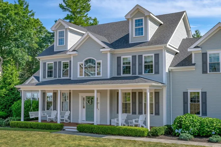 30 Horseshoe Ln, Canton, MA 02021 - #2