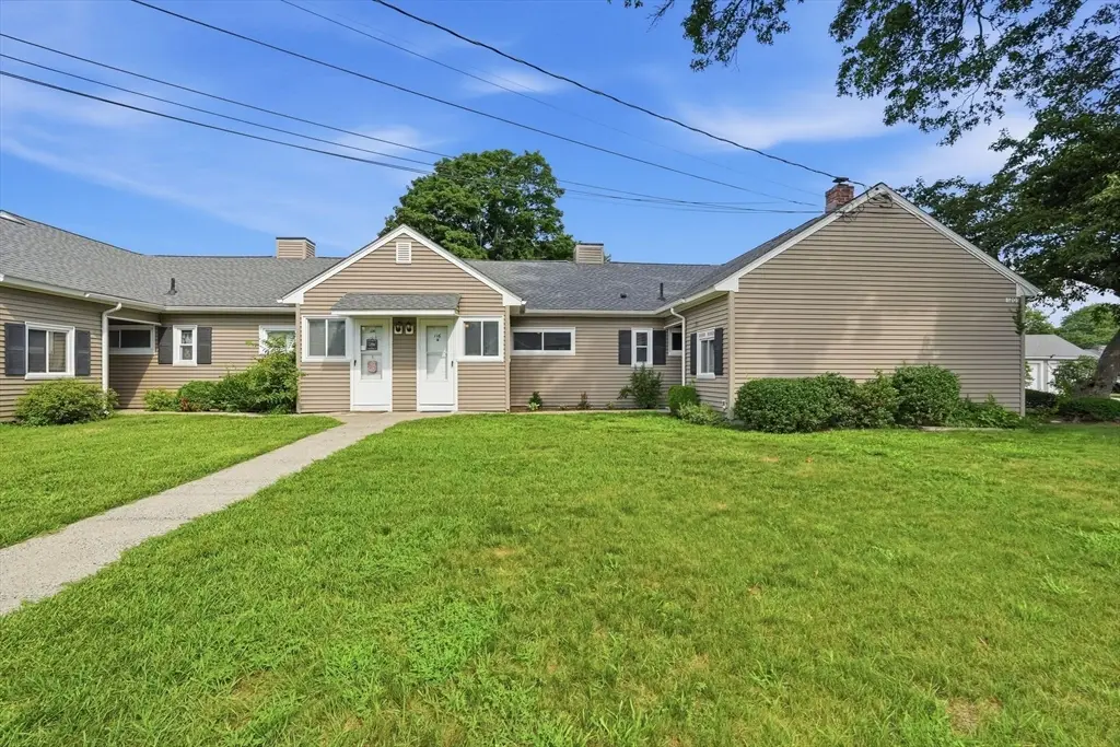 116 Applewood Dr #116, Chicopee, MA 01022 - #1