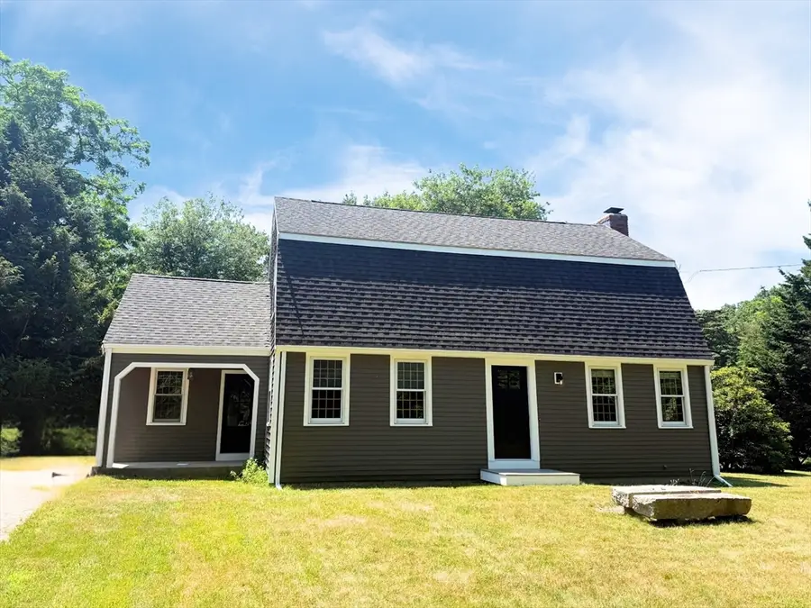 18 Olivers Ln, Mattapoisett, MA 02739 - #2