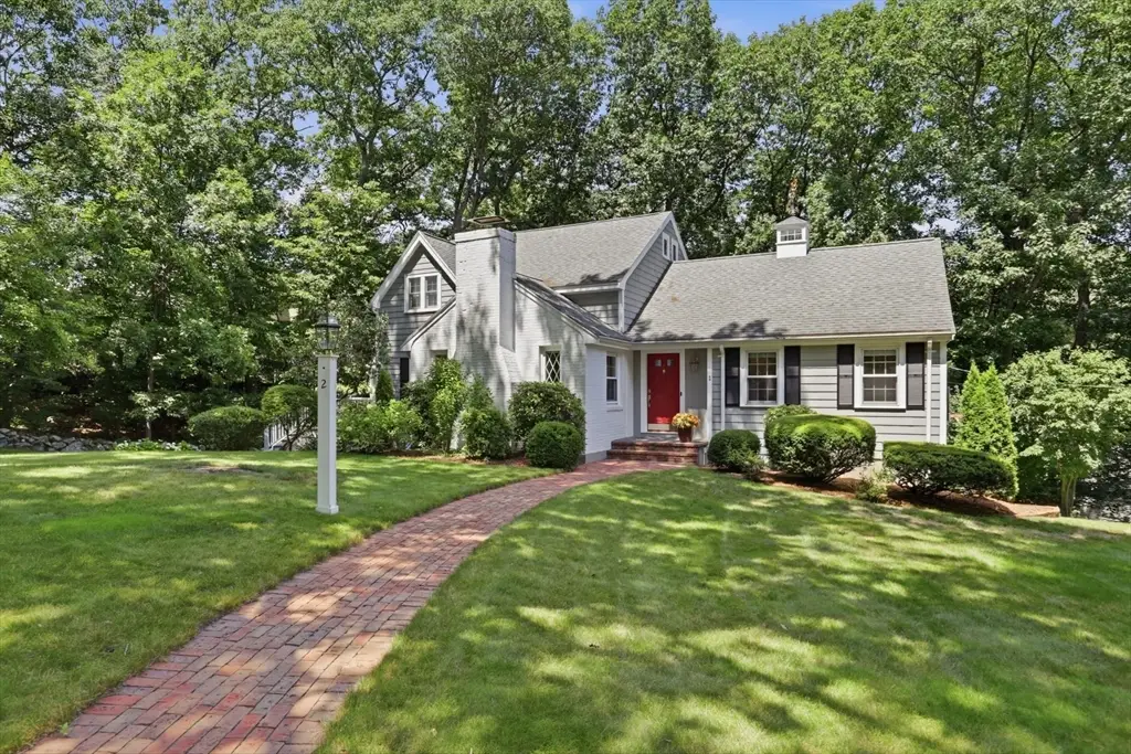 2 Olde Lyme Road, Winchester, MA 01890 - #1