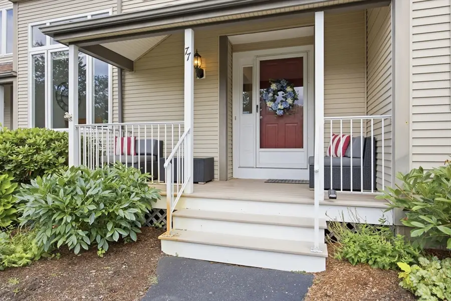 77 Willow Pond Dr #77, Rockland, MA 02370 - #2