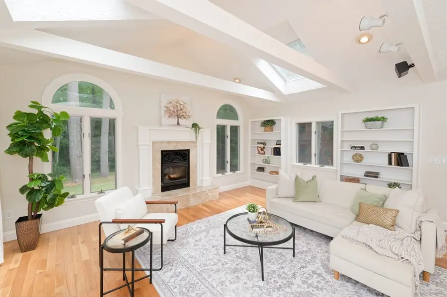 22 Demarco Rd, Sudbury, MA 01776 - #2