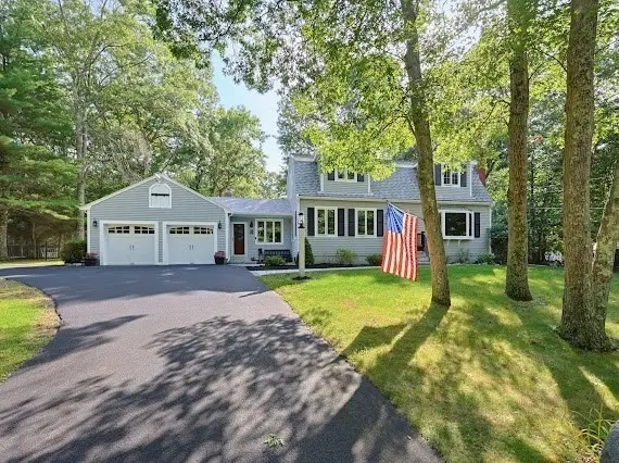 209 Highland St, Stoughton, MA 02072 - #2