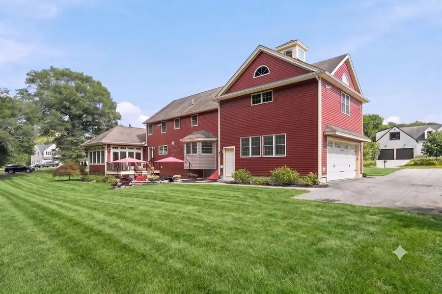 12 Merrifields St, Rowley, MA 01969 - #3