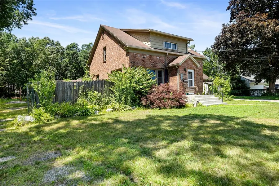 69 Worthington St, Chicopee, MA 01020 - #2