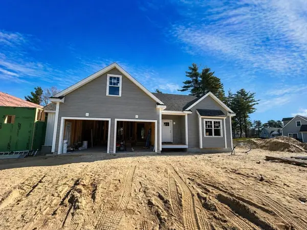 7 Weathervane Drive, Carver, MA 02330