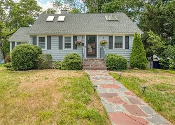 58 Summit Ave, Sharon, MA 02067