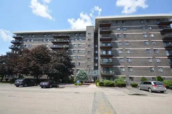 500 Washington St #506, Quincy, MA 02169
