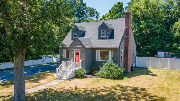 14 Nelson Street, Hopedale, MA 01747