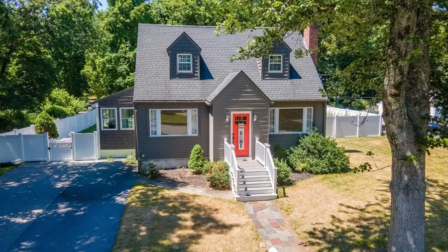 14 Nelson Street, Hopedale, MA 01747 - #2