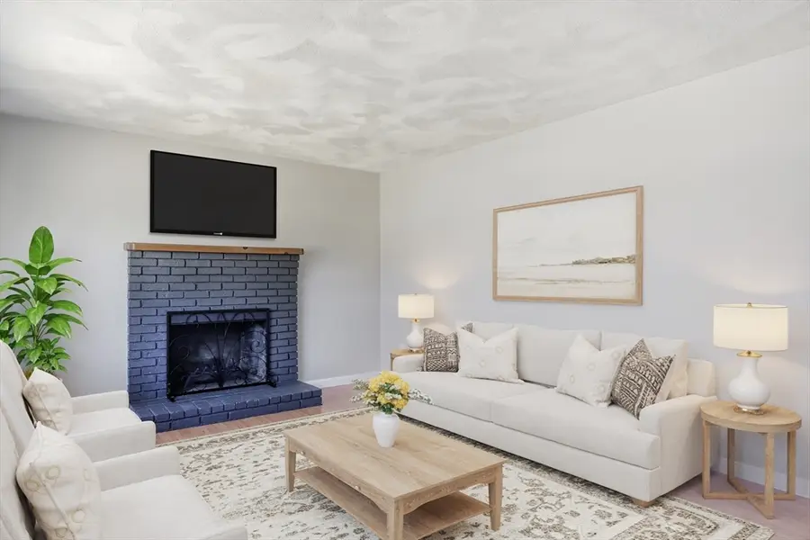 160 Navillus Rd, Tewksbury, MA 01876 - #3
