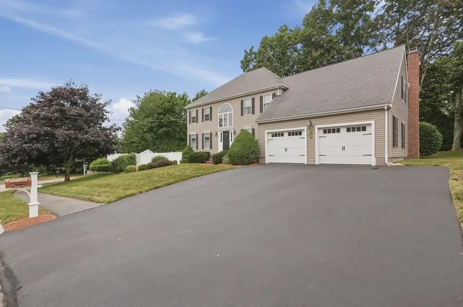 4 Frank Drive, Milford, MA 01757 - #2