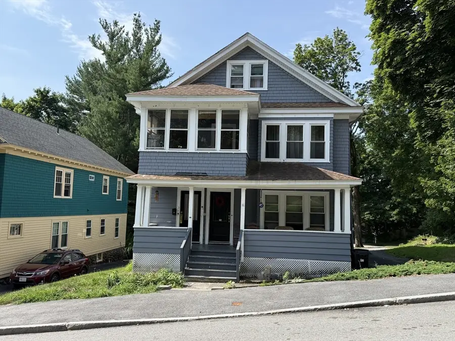 33 Barnes Ave, Worcester, MA 01605 - #2