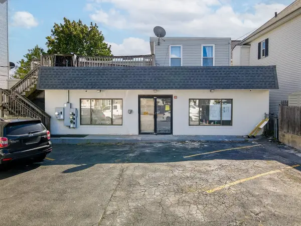230 Cumberland Road, Lowell, MA 01850