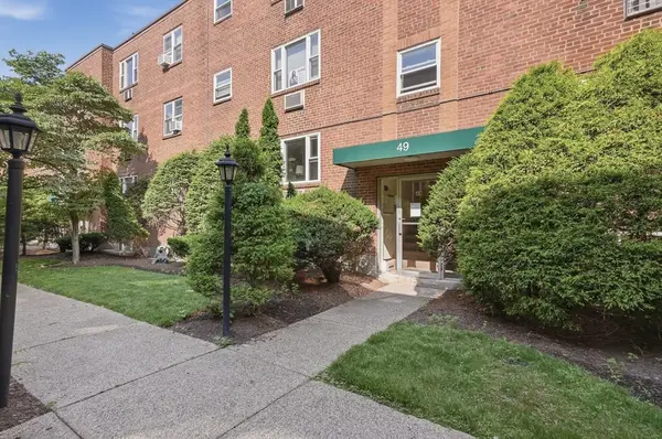 49 Colborne Road #B1, Boston, MA 02135