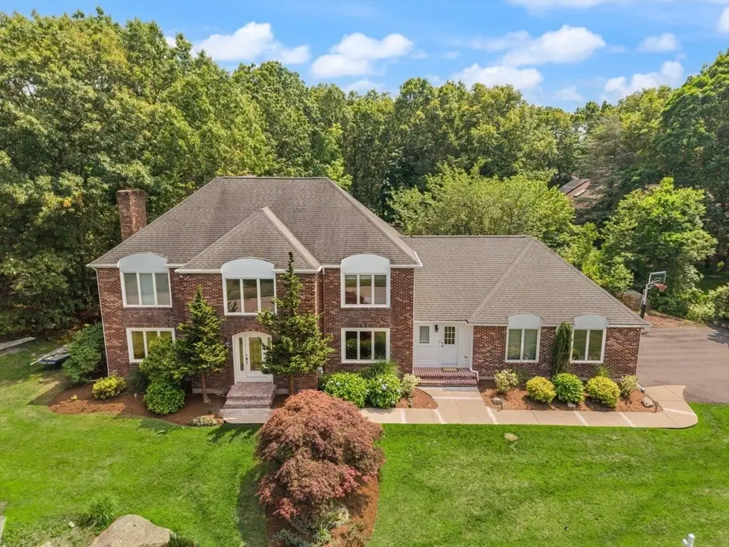 48 Castle Dr, Sharon, MA 02067 - #1