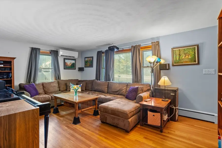 172 Boylston St, Shrewsbury, MA 01545 - #3
