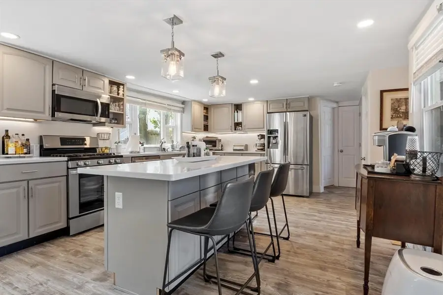 9 Cross St, Fitchburg, MA 01420 - #2