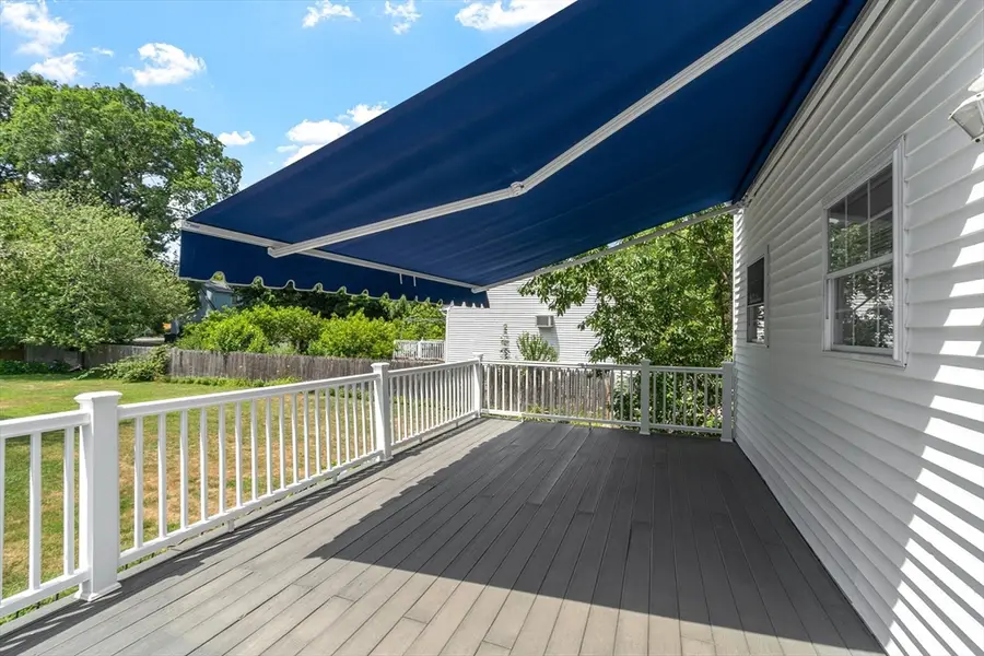 487 Wentworth Ave, Lowell, MA 01852 - #2