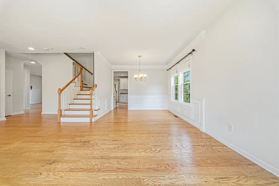 14 Autumn Ridge Dr, Hopkinton, MA 01748 - #3
