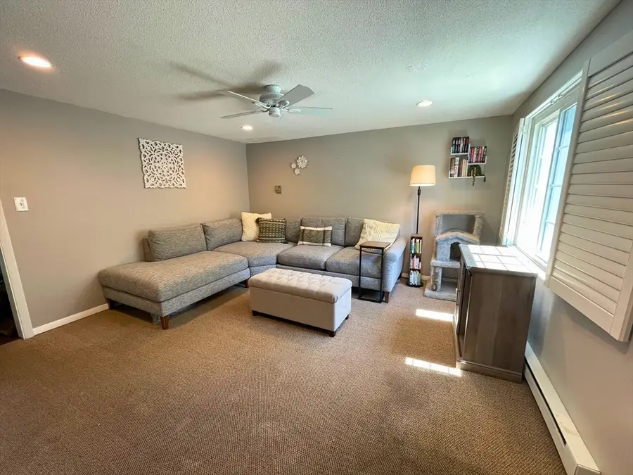 18 Westford Rd #8, Ayer, MA 01432 - #3
