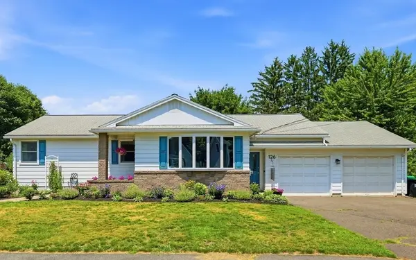 126 Edward St, Chicopee, MA 01020