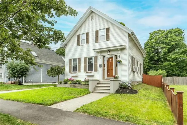 27 Chestnut Street, Danvers, MA 01923