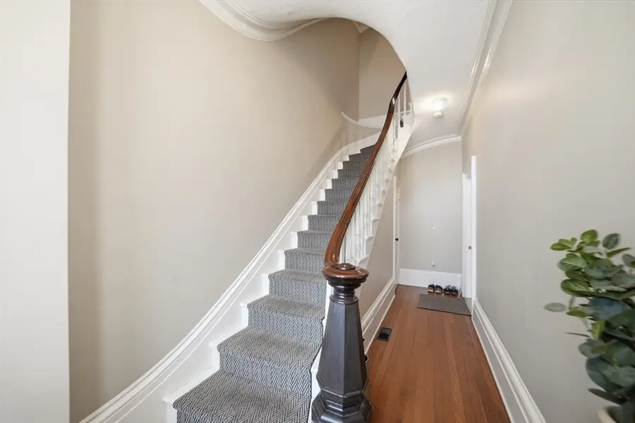 19 Salem St #2, Boston, MA 02129 - #2