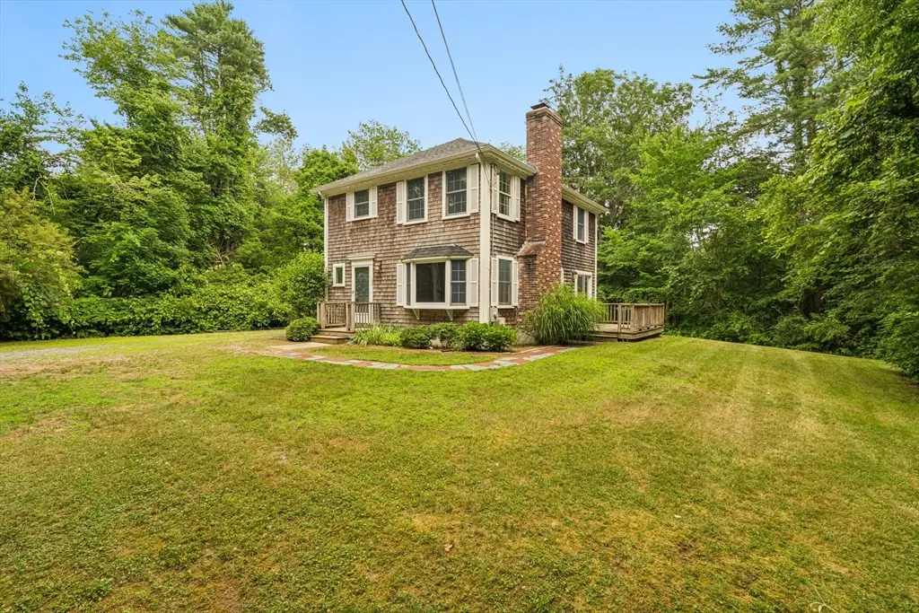 26 Foster Street, Mattapoisett, MA 02739 - #1