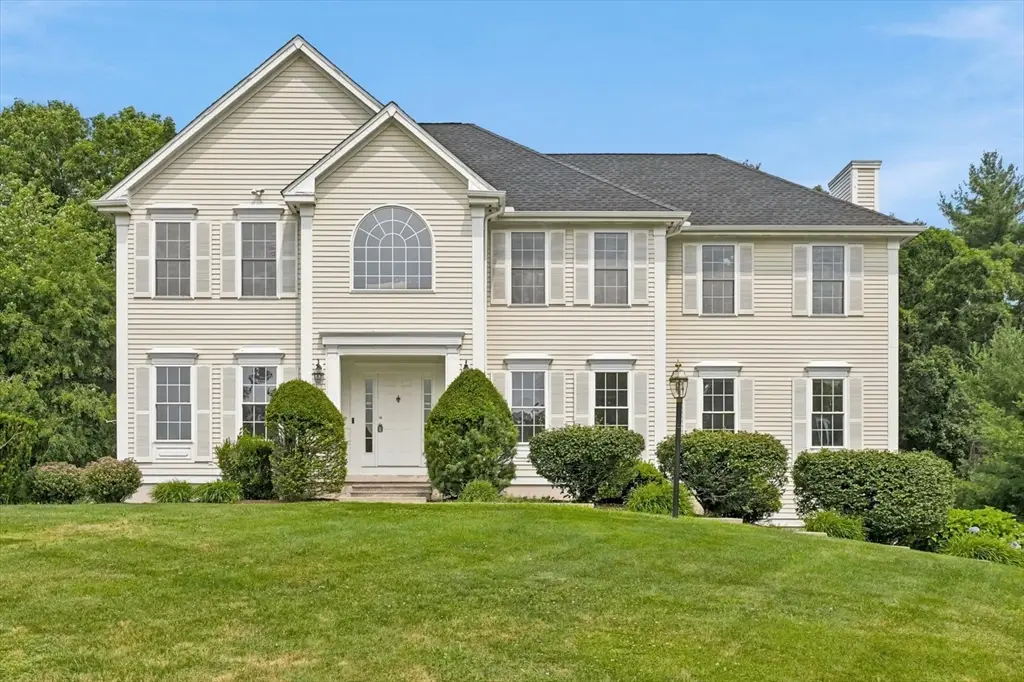 247 Webster Woods Ln, North Andover, MA 01845 - #1