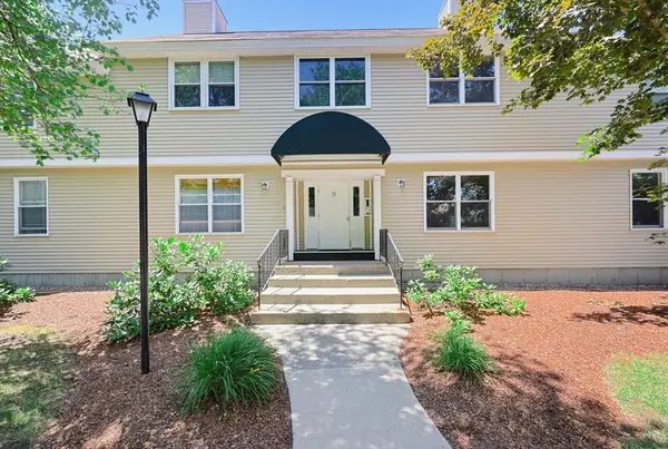 425 Main Street #9D, Hudson, MA 01749