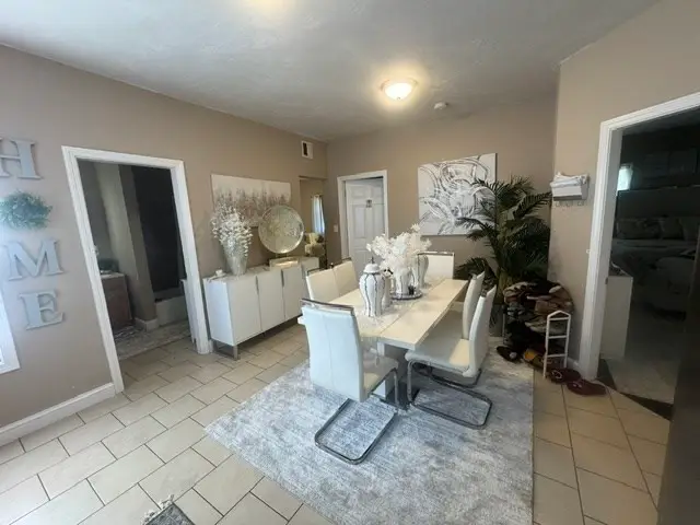 18 Taylor Ave, Brockton, MA 02302 - #2