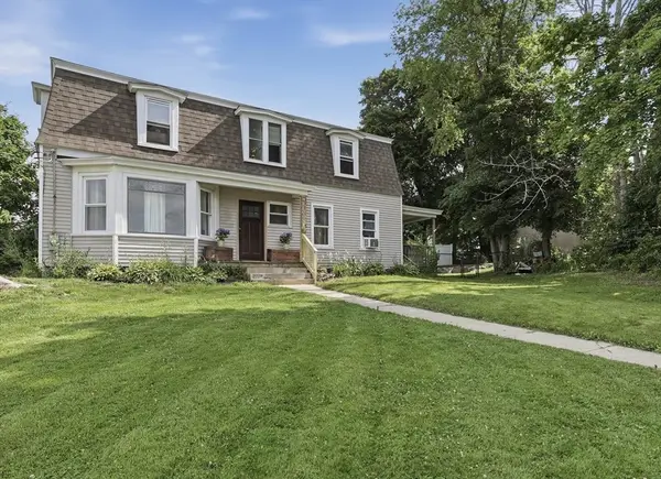15 Juniper St, Winchendon, MA 01475