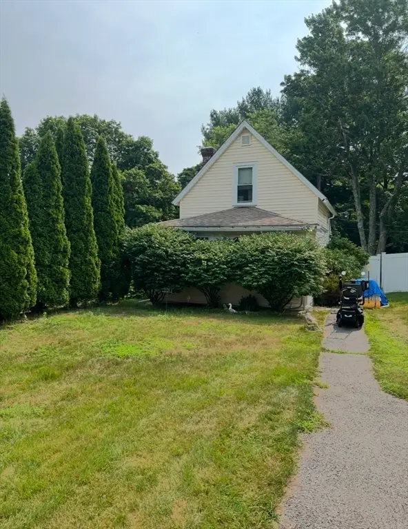 19A Stockton Street, Boylston, MA 01505