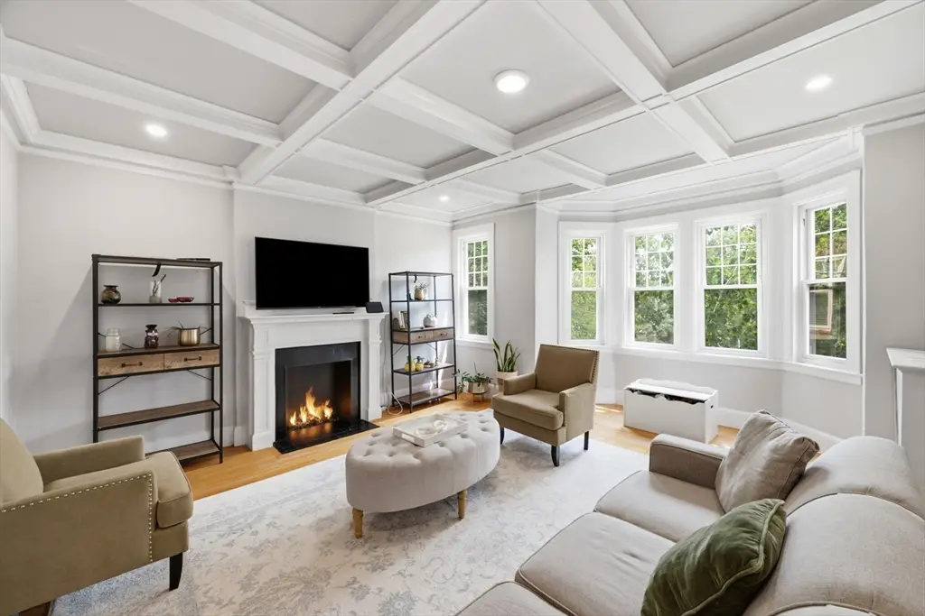 585 Franklin Street #6, Melrose, MA 02176 - #1
