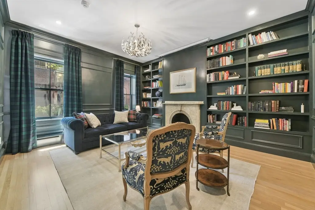 89 Revere St, Boston, MA 02114 - #1