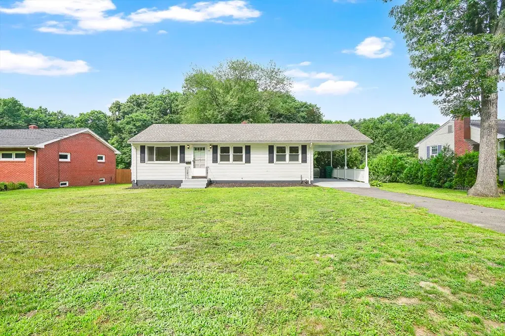 250 Old Lyman Rd, Chicopee, MA 01020 - #1
