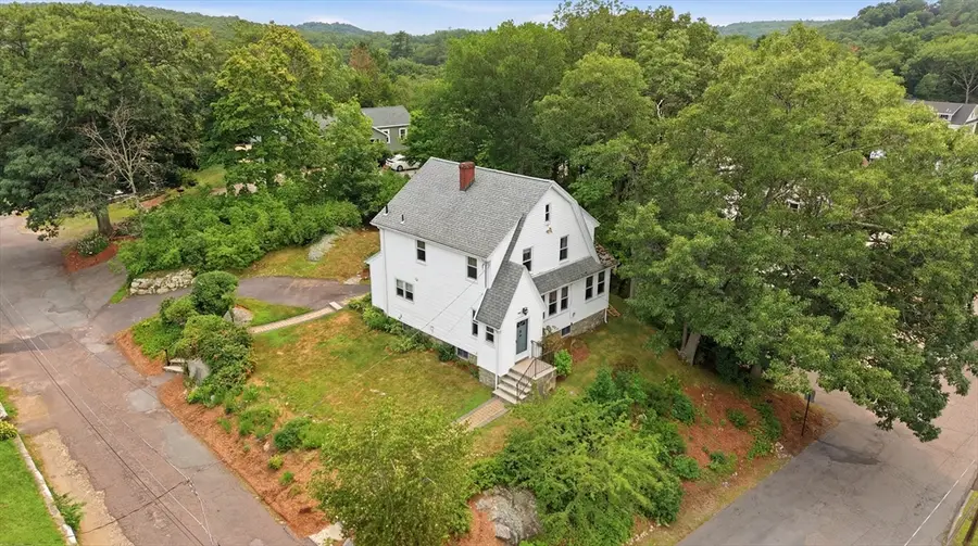 29 Park St, Melrose, MA 02176 - #2
